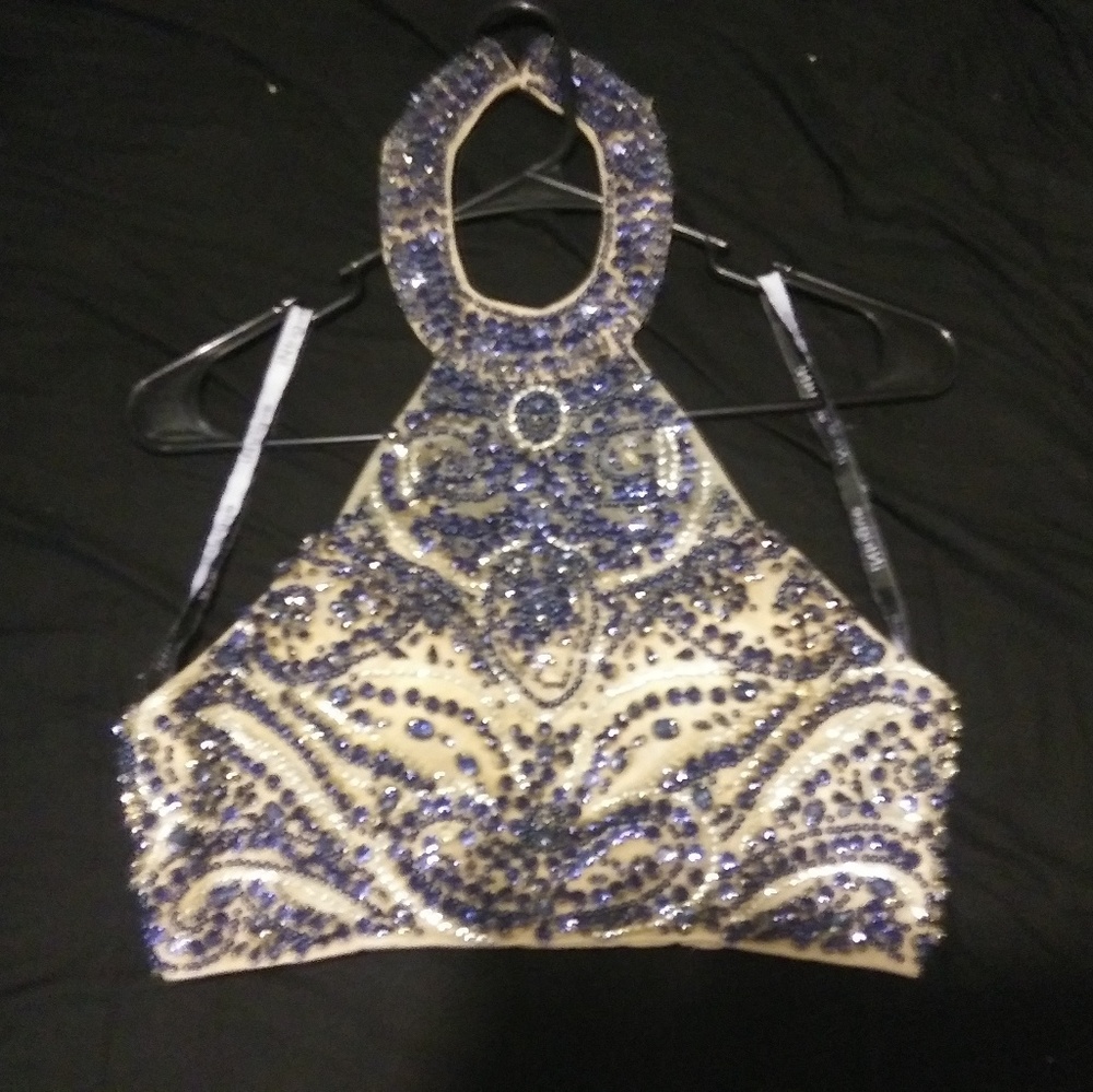 Jeweled top